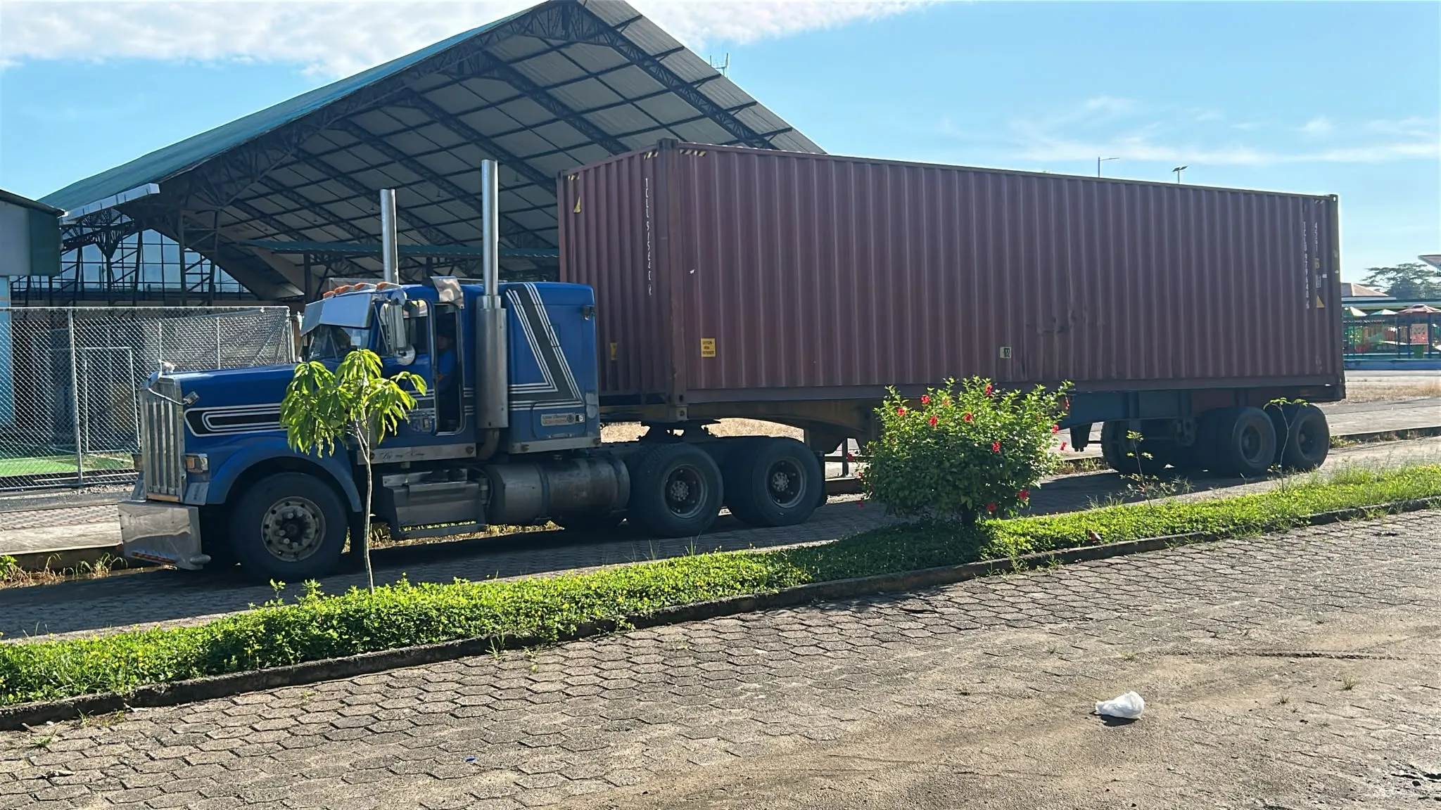 ¡El contenedor ha llegado!